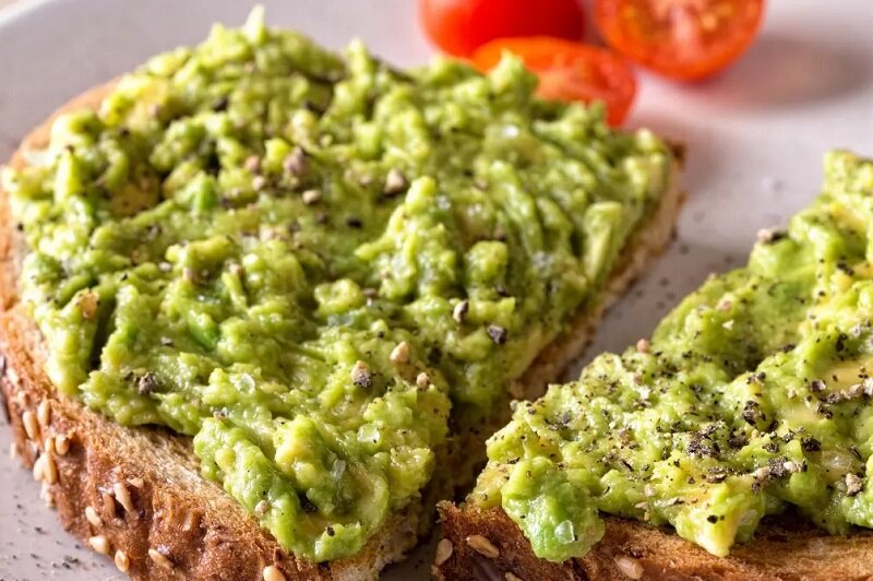 از چای سبز سیر تا اسموتی سیر | ۵ نکته درباره استفاده از این گیاه برای کاهش وزن