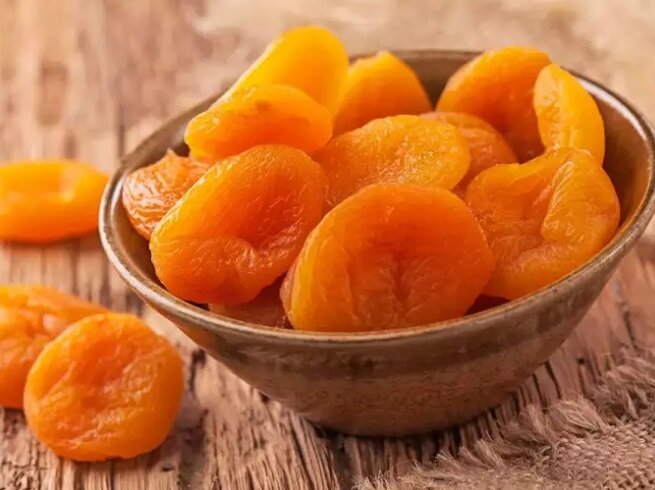 ۶ خوراکی عالی برای تقویت سیستم ایمنی بدن | با این میوههای خشک ویروسها و عفونتها را فراری دهید