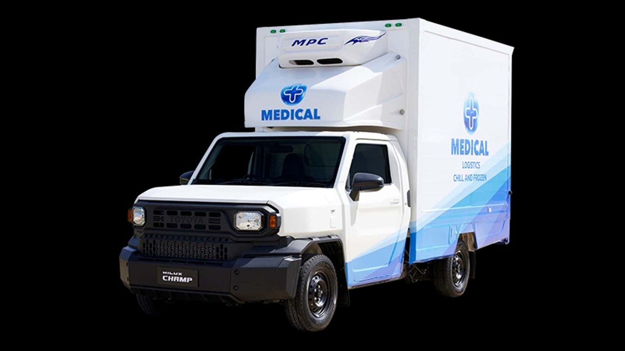 تصاویر | رونمایی از هایلوکس ۶۵۰ میلیون تومانی تویوتا | این وانت با هزینهای اندک تبدیل به کمپر میشود