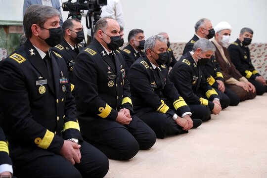 دیدار فرماندهان نیروی دریایی ارتش با رهبر انقلاب