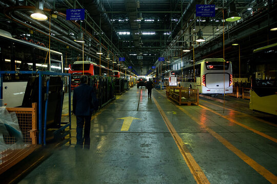 تصاویر اولین خط تولید انبوه اتوبوس تمام برقی