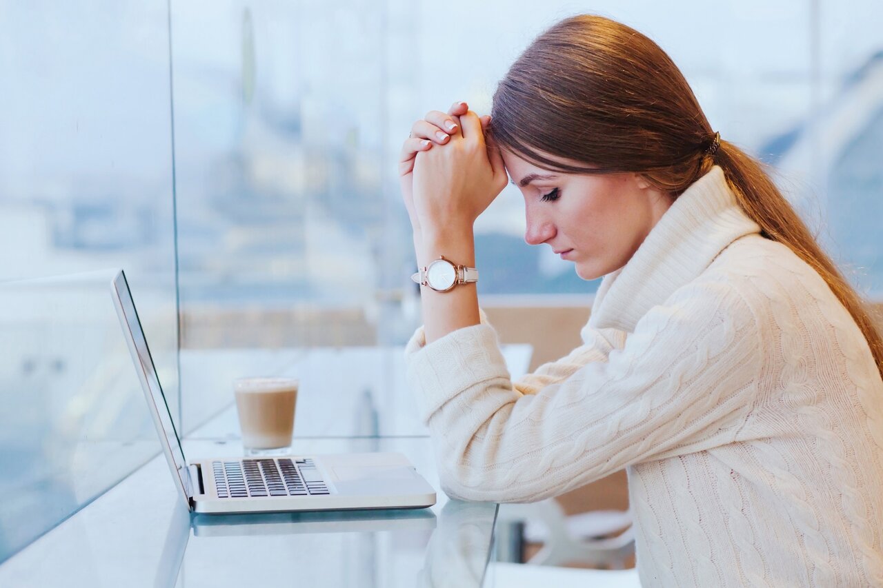 اگر اضطراب شدید دارید، این ۳ توصیه را پشت گوش نیندازید | از کجا بفهمیم تراپیلازم هستیم؟ | خیلیها فکر میکنند اضطراب خودش خوب میشود