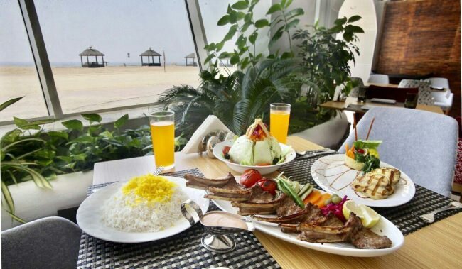 معرفی رستوران توتی فروتی کیش