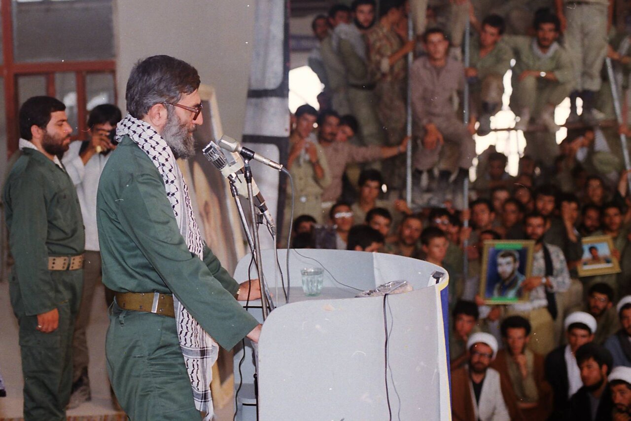 رهبر انقلاب سخنرانی جبهه