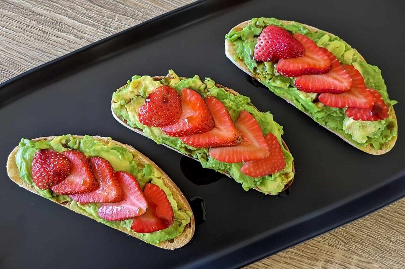 ۷ غذای هیجان انگیز و ناشناخته با توت فرنگی