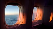 چرا پنجره هواپیما را به شکل بیضی می‌سازند؟