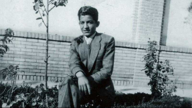 خودکاری که معطر و خاطره شد | اولین تولیدکننده لوازمالتحریر کیست؟