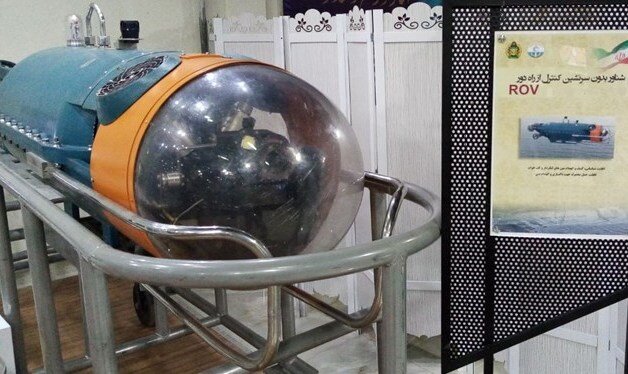 افتتاح نمایشگاه دستاوردهای نیروی دریایی ارتش | رونمایی از «شناور زیر سطحی بدون سرنشین ROV» ؛ قابلیت های جالب این شناور در انهدام مینها