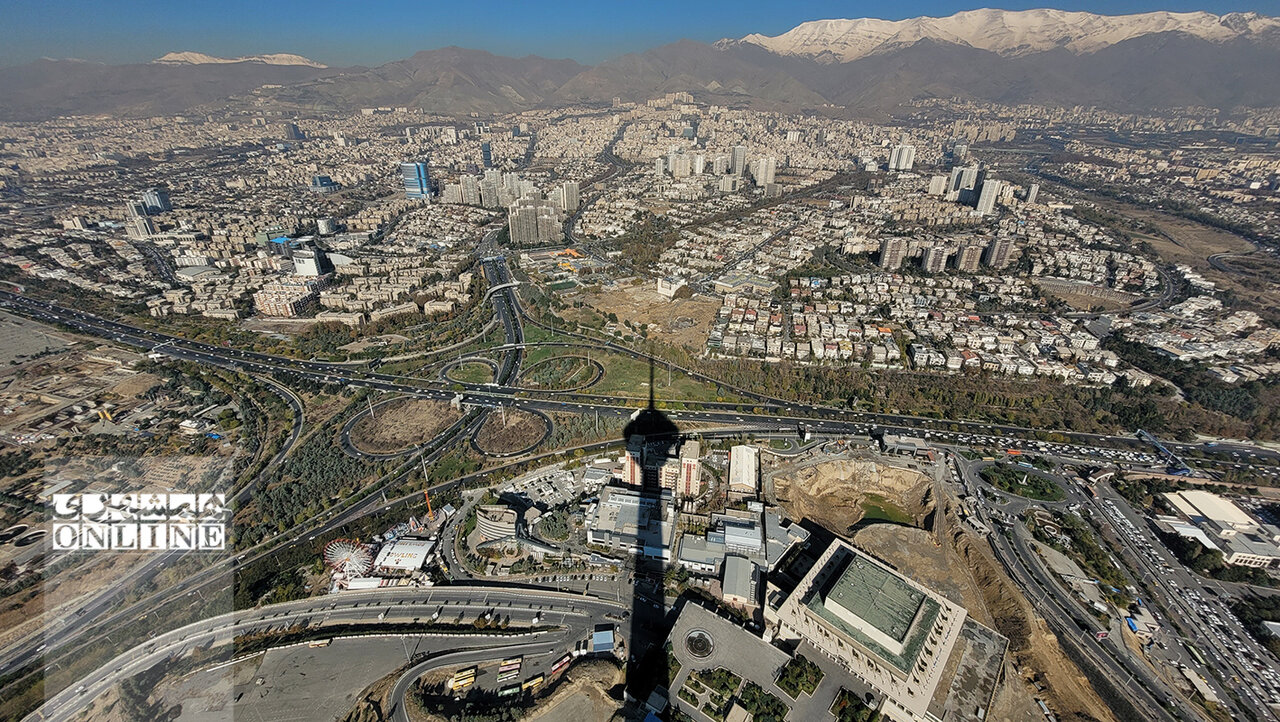 نمای تهران از برج میلاد