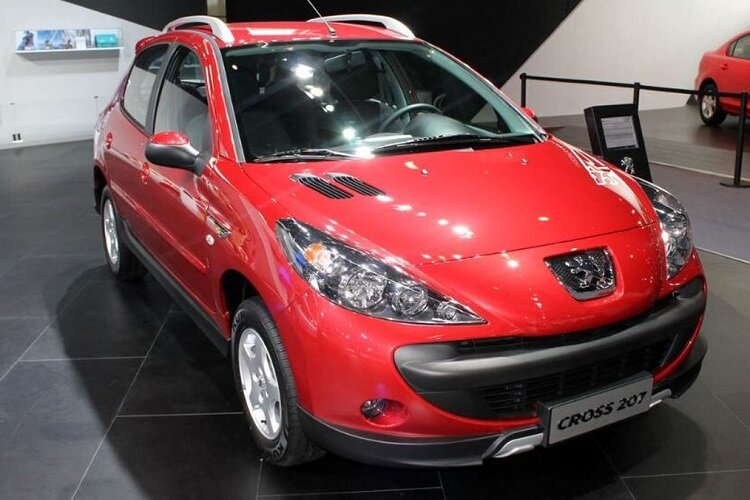 دلایل افزایش خرید پژو ۲۰۷ در پاییز ۱۴۰۲