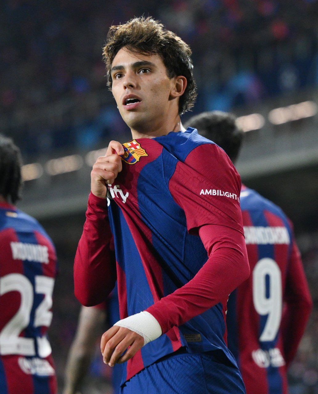 بارسلونا - اتلتیکومادرید؛ همه انگیزه دارند! | بازگشت مهاجم هلندی ژاوی و دوئل جذاب گریژمان و فلیکس