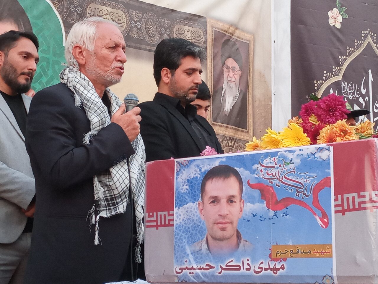 پیکر شهید مدافع حرم در منطقه ۱۴ تشییع شد