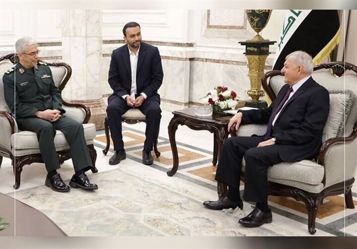 عکس دیدار سرلشکر باقری با رئیس‌جمهور عراق