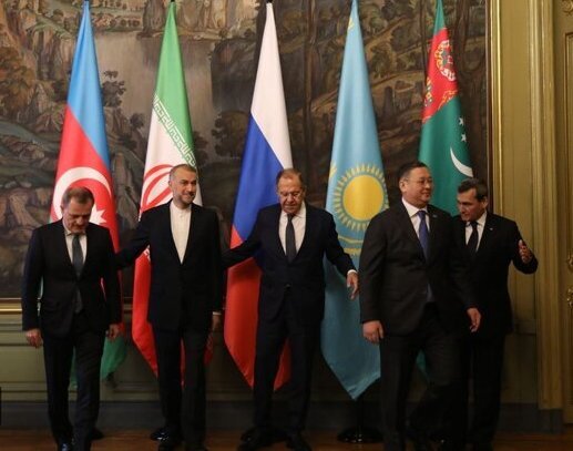 تصاویر ؛ آغاز نشست وزرای خارجه کشورهای حاشیه دریای خزر | یک ساعت نشست پشت درهای بسته