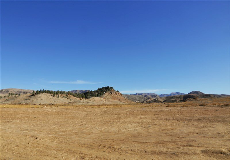 یک سد در مشهد خشک شد | تصاویری تکاندهنده از یک فاجعه محیط زیستی