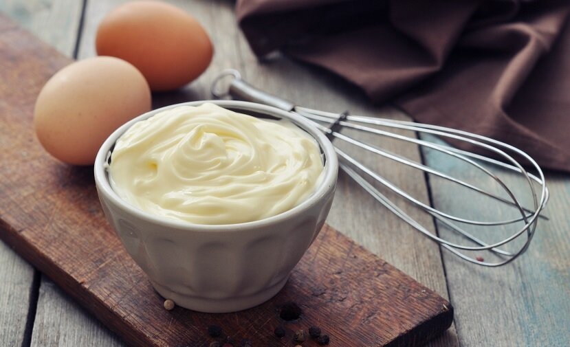 ۷ غذای خوشمزه با زرده تخم مرغ | خواص بینظیر ماده غذایی را بشناسید