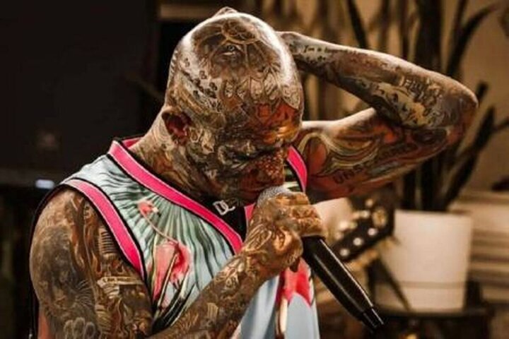 همه چیز درباره امیر تتلو | از اولین آهنگ تا تجاوز به دختران زیر ۱۸ سال!