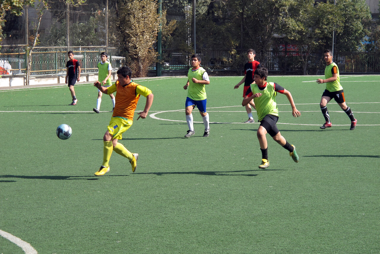 ستارهها از جیحون تا آ.ث.میلان