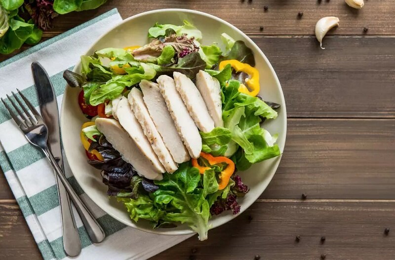 کمبود پروتئین با بدن ما چه میکند | 6 کار پروتئین ها در بدن که فکرش هم نمی کنید!