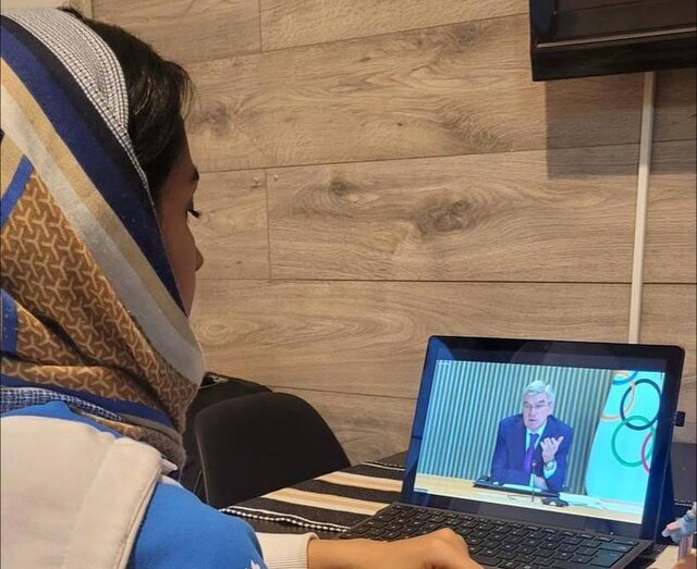 عکس | جلسه فرزانه فصیحی با توماس باخ