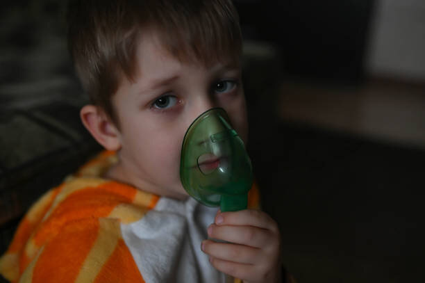 سرماخوردگی، کرونا یا آنفلوآ نزا ؛ فرزندم به کدام یک مبتلا شده است؟