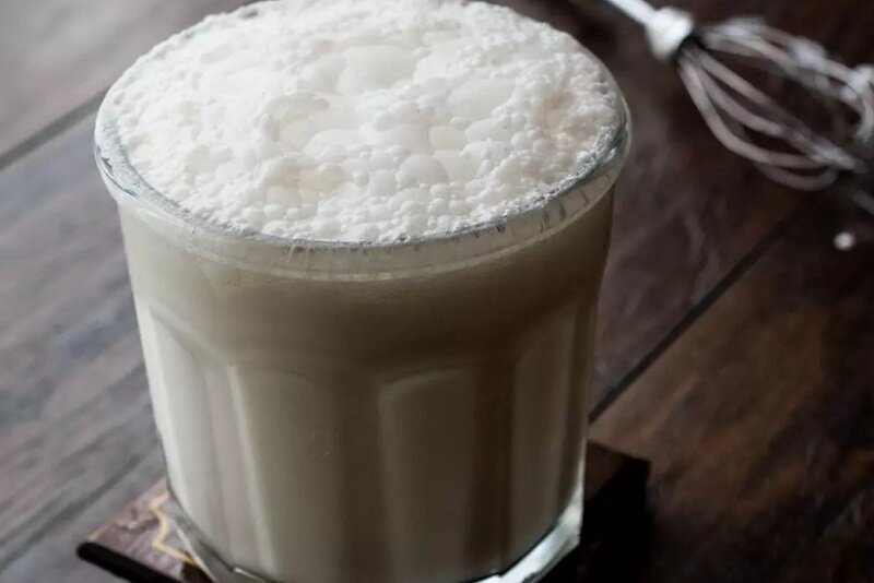 طرز تهیه دوغ گازدار با نخود ؛ آموزش مرحله به مرحله درست کردن دوغ گازدار خانگی