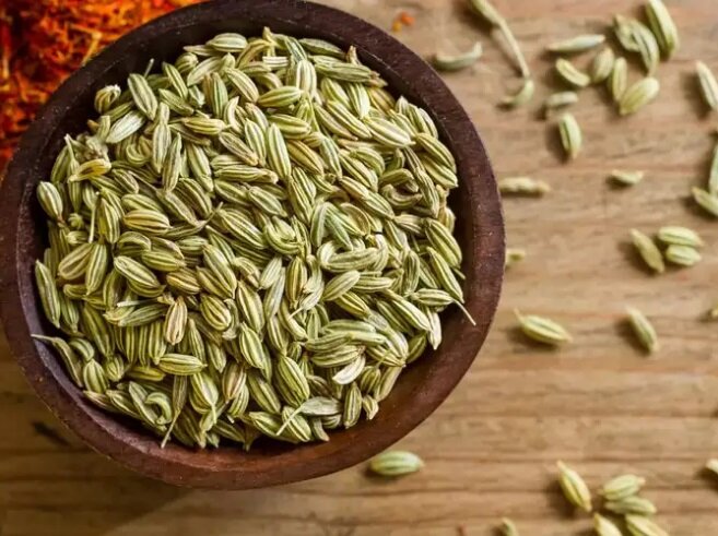 رازیانه ؛ معجزه طبیعی برای زنان یا دردسر پنهان؟