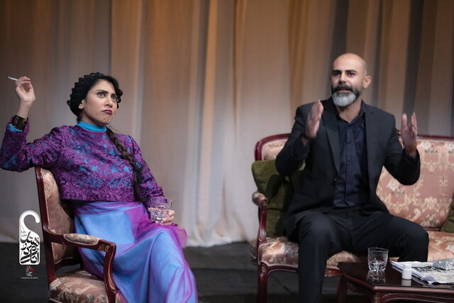 مونا فرجاد : من از کودکی سودای کارگردانی داشتم ولی همیشه اول بازیگر هستم