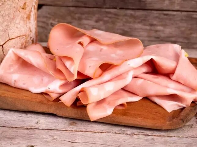 دشمنان زنده ماندنتان را بشناسید ؛ ۵ غذای مضر برای سلامت قلب | این توصیههای کارشناسان قلب را جدی بگیرید