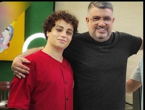 عکس | ماجرای آرایشگر رضا رشید پور!