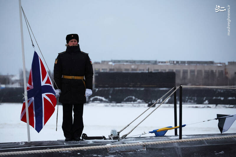 تصاویر | بازدید پوتین از ۲ زیردریایی هسته‌ای جدید روسیه