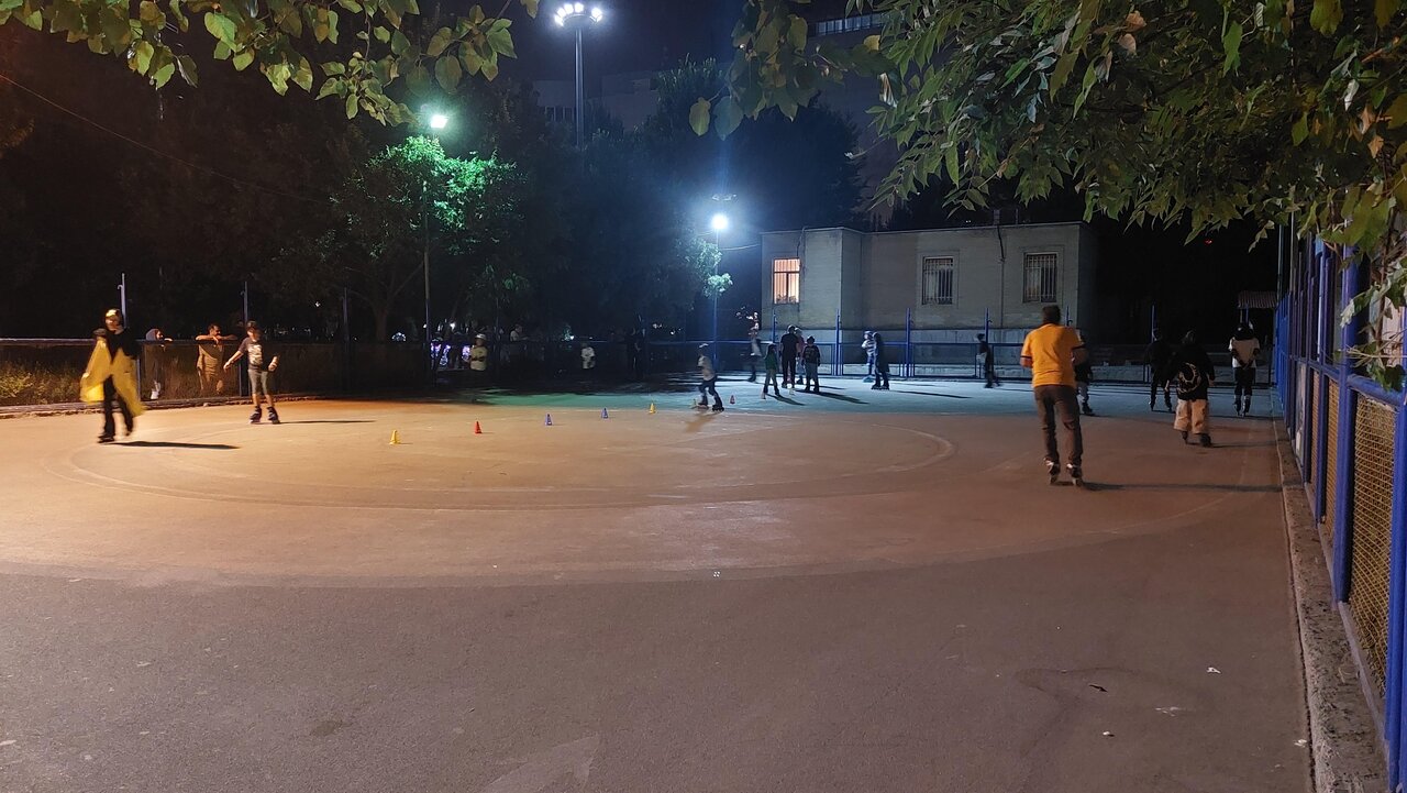 کدام بوستان ها مناسب اسکیت سواری اند؟ | تفریح و ورزش به وقت سرعت