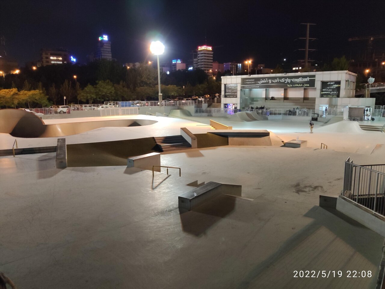 کدام بوستان ها مناسب اسکیت سواری اند؟ | تفریح و ورزش به وقت سرعت