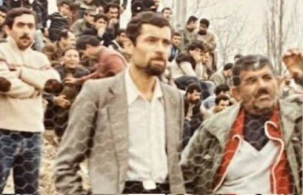 تصویری زیرخاکی از صادق بوقی در کنار پرسپولیسیها