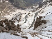 تصاویر بارش شدید برف در گردنه‌های محور کردستان