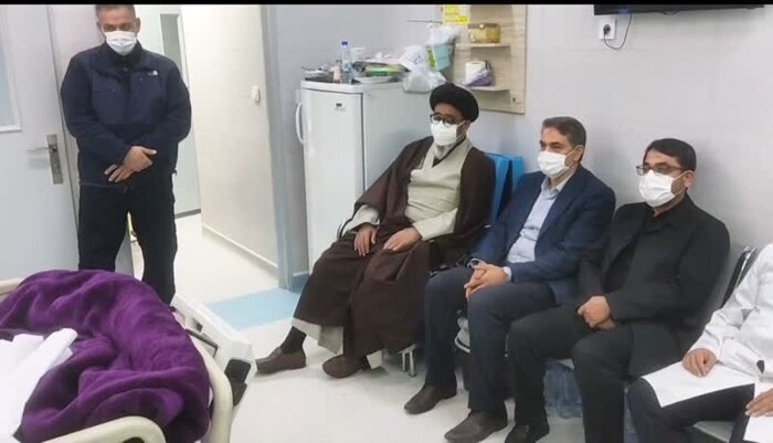 تصاویر ؛ یک مقام دولتی در بیمارستان بستری شد