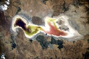 ببینید | مالچ پاشی دریاچه ارومیه آغاز شد | خداحافظی دریاچه ارومیه با آب | طوفان‌های خطرناک نمکی باید مهار شوند
