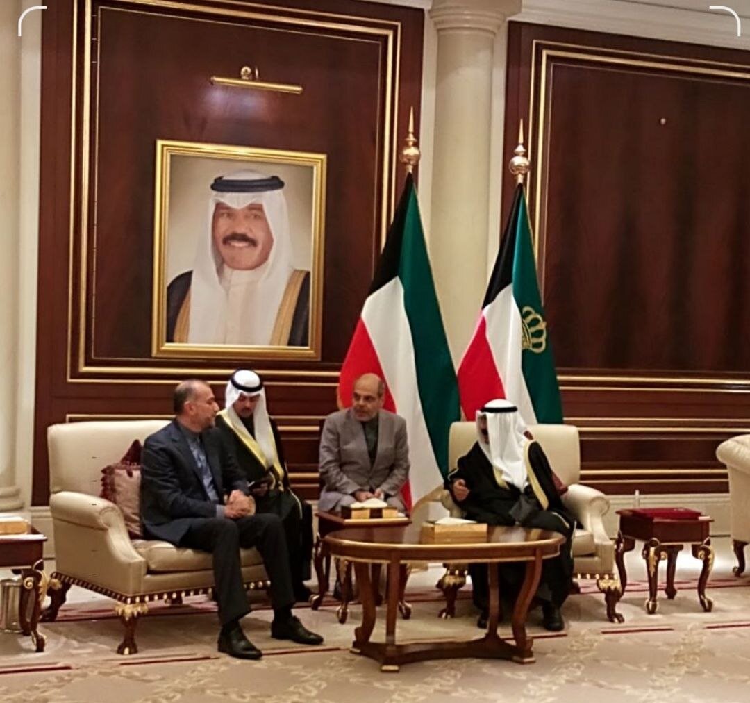 وزیر خارجه ایران با امیر جدید کویت