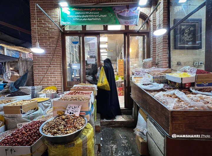 حال و هوای سرای قزوینی های تهران در آستانه شب یلدا