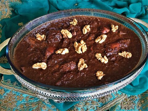 «آردتوت» و «خورش جوز»؛ خوراک جادویی شمیرانیها در شب یلدا