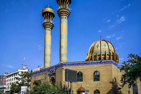 خیابانی که هم وزیر دارد و هم وزارتخانه