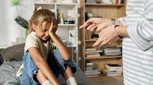 پرخاشگری والدین چه تاثیری بر مغز بچه‌ها دارد؟ | آیا محبت می‌تواند تأثیر پرخاشگری را از بین ببرد؟
