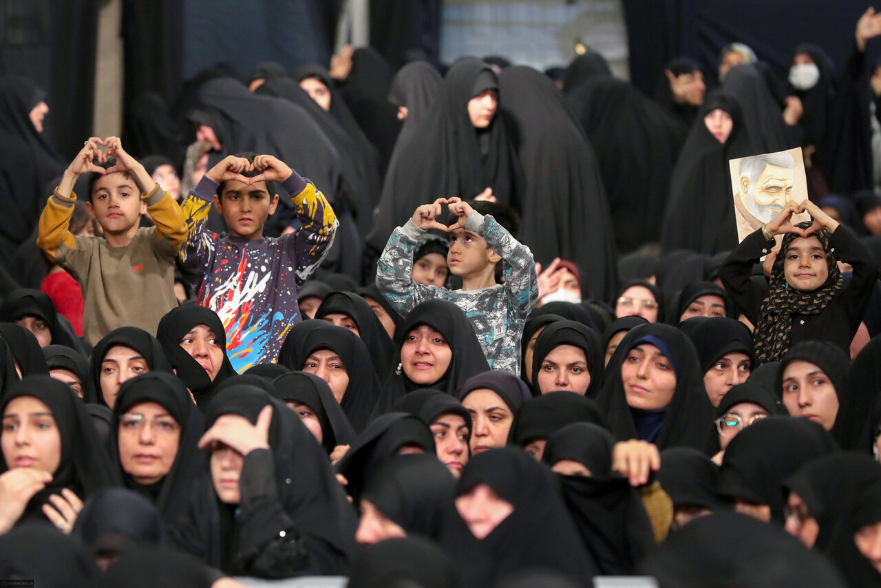 مهمانان خاص و ویژه رهبر انقلاب در حسینیه امام خمینی(ره) | تصاویر