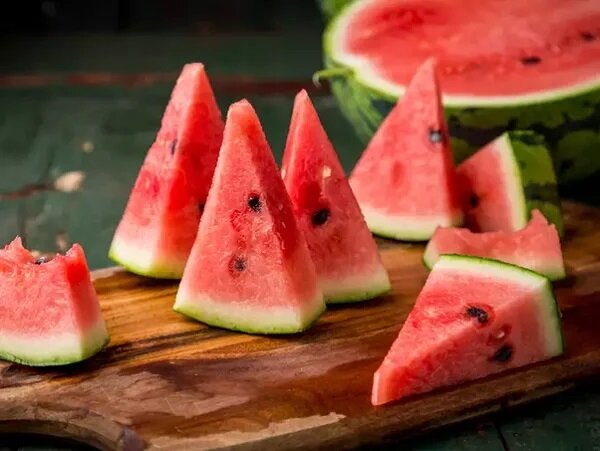 خواص حیرتانگیز هندوانه ؛ به این ۷ دلیل حتما هندوانه بخورید