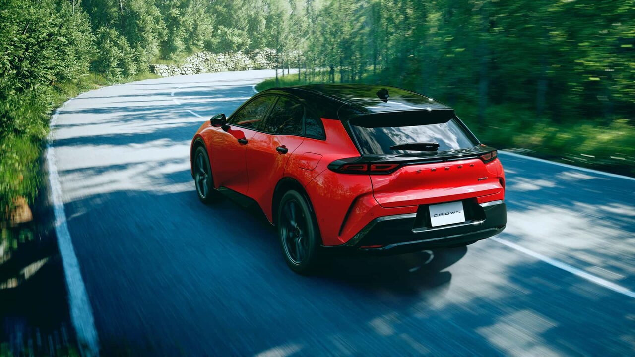 گل سرسبد غول ژاپنی با ۳۰۲ اسب بخار | خودروی هیبرید ۵۳ هزار دلاری در راه است