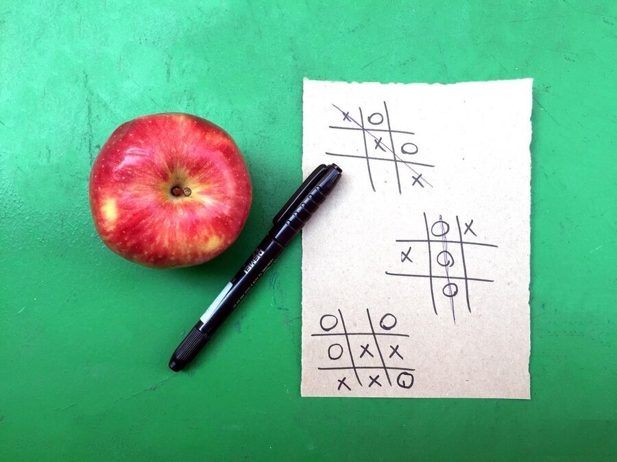 بازی هایی برای سرگرمی دسته جمعی در شب یلدا | یلدا بازی در وقت اضافه!