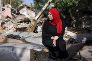 خوشحالی مادر فلسطینی از زنده یافتن کودکش | ببینید