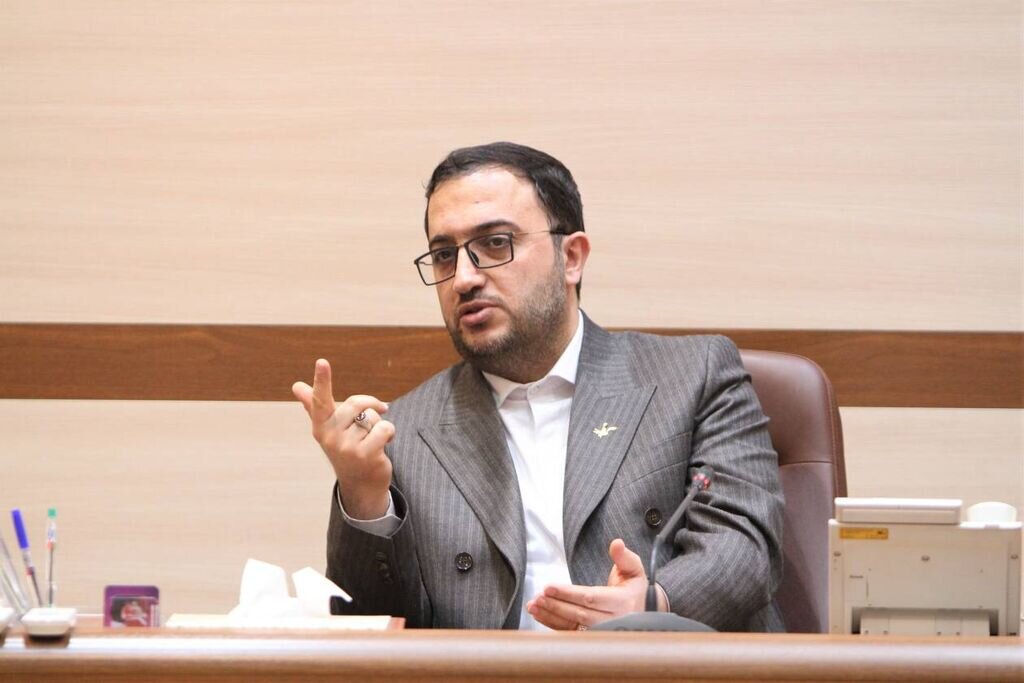 قصهگویی ابزاری ارزان اما اثرگذار | مردمی سازی قصه گویی در اولویت است | استقبال بی سابقه از جشنواره قصه گویی