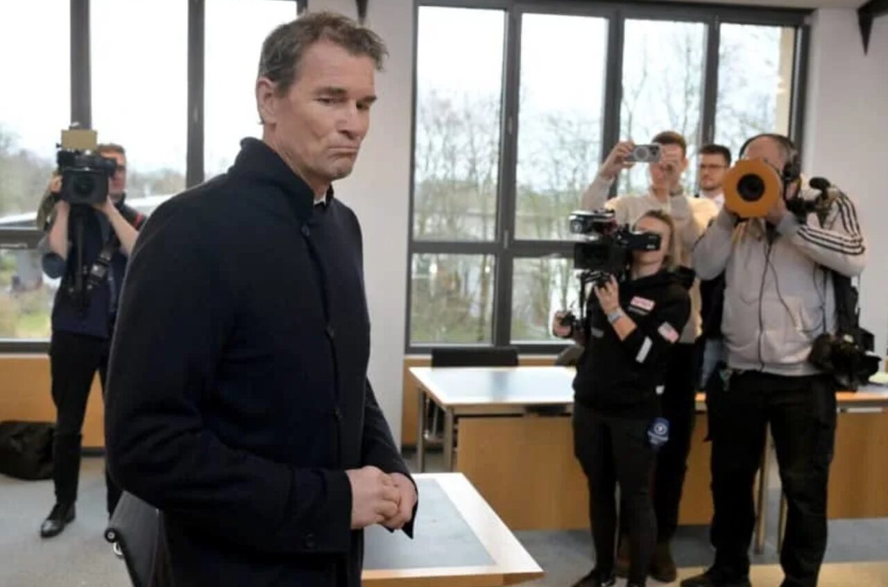 عکس| حمله دروازه بان سرشناس با اره برقی دردسرساز شد | حکم سنگین دادگاه