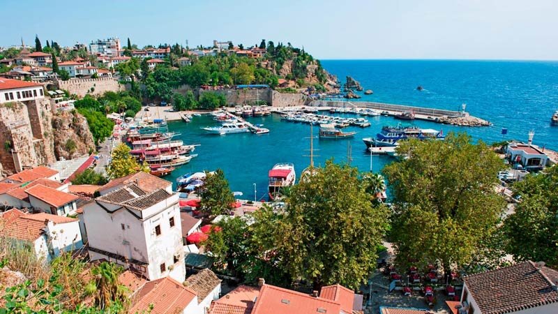 فوت ‌و فن سفر به ترکیه از انتخاب شهر مقصد تا خرید بلیط
